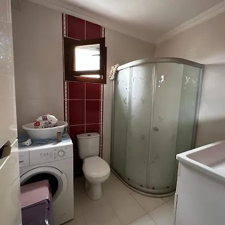Denize Yakin Muestakil Tripleks Villa